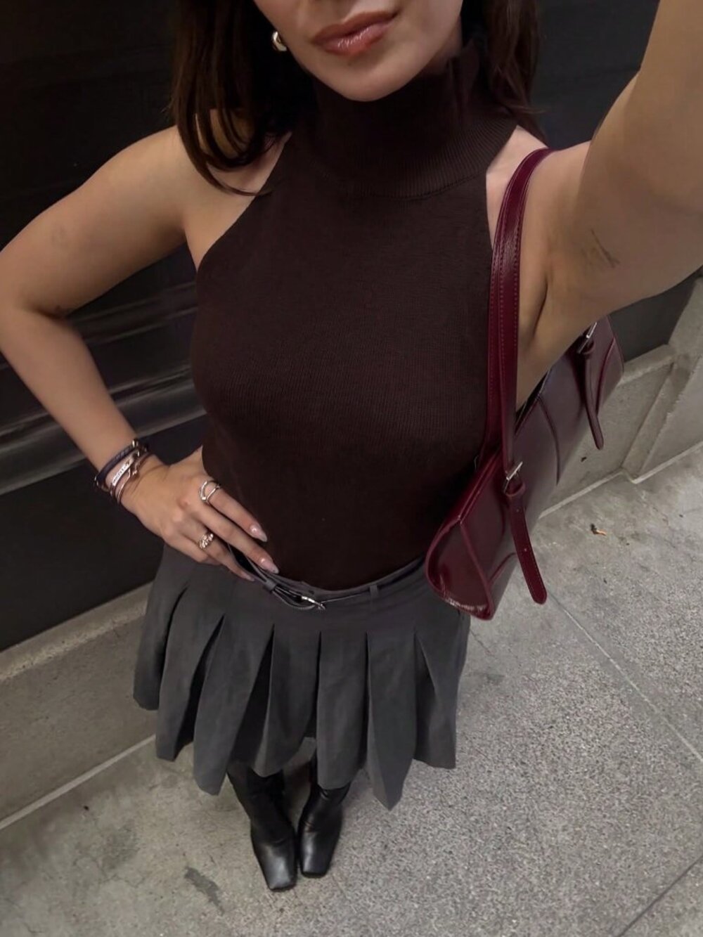 Coffee Casual Women's High-Neck Sleeveless Knit Top